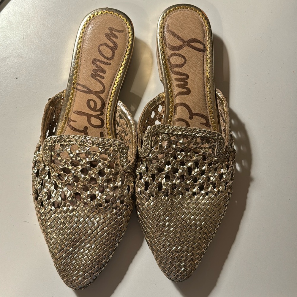 Golden woven leather mules